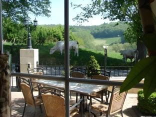Hotel Restaurant The Kings Head Inn Hotel in Limburg (province)