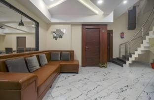 Hotel skyline Hotel in Lucknow