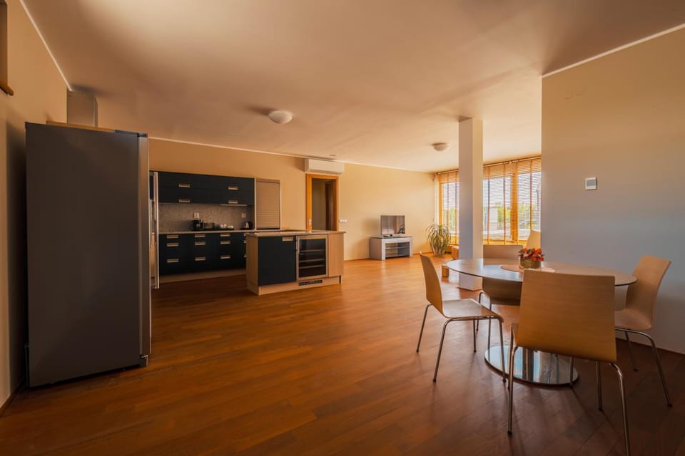 Park Holiday Congress & Wellness Hotel Hotel in Prague