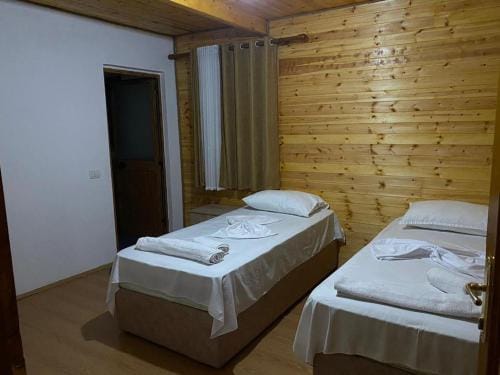 Bujtina Vellezerit Grrela Hotel in Montenegro