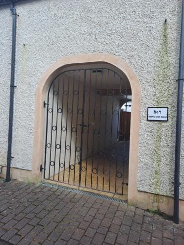 B&B at No 4 Hotel in England