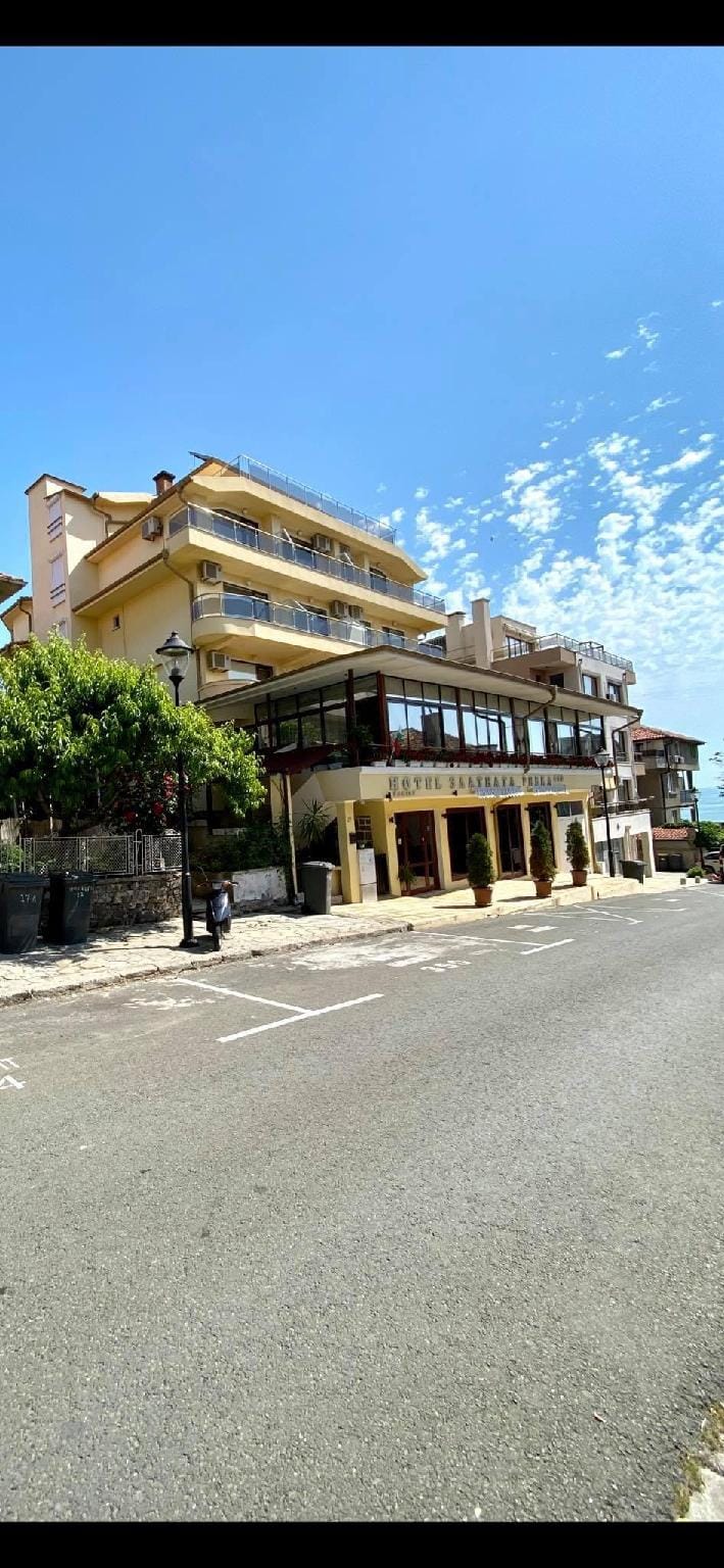 The Golden Fish Hotel in Sozopol