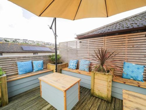 The Artist Loft, Ensuite Guest Rooms, Porthleven Hotel in Porthleven