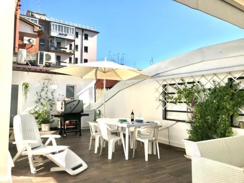 Stanza e bagno privato, idromassaggio con extra fee, in appartamento Hotel in Veneto