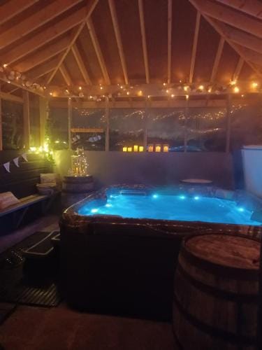 Nesswood Glamping Holiday Pods Lodge in County Donegal