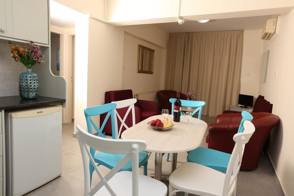 Sunquest Gardens Holiday Resort Apartment hotel in Germasogeia