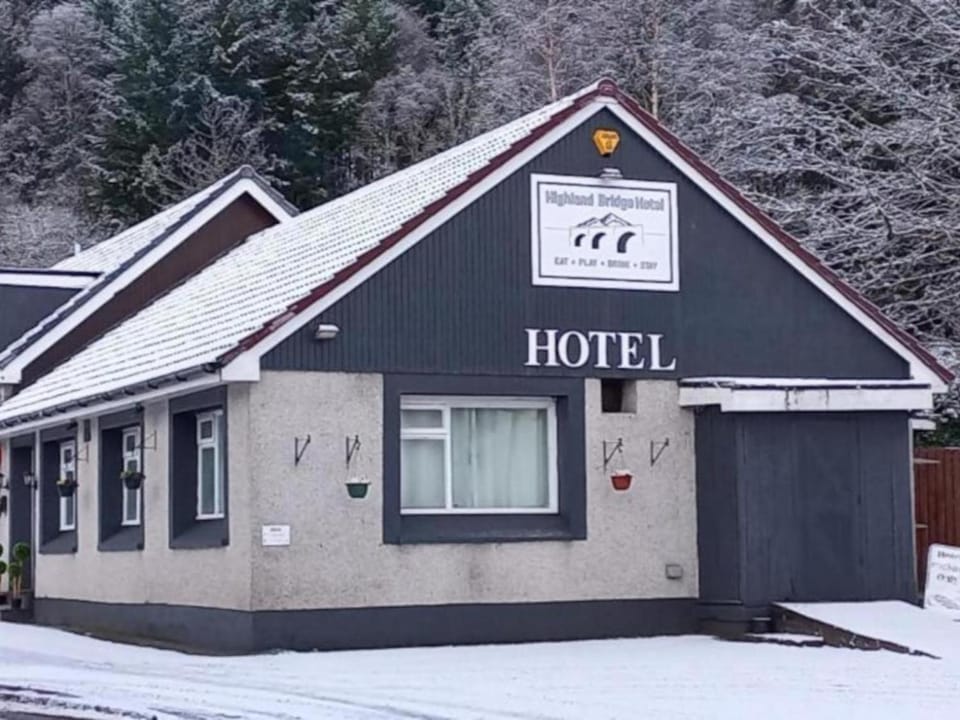 Highland Bridge Hotel Hotel in Scotland