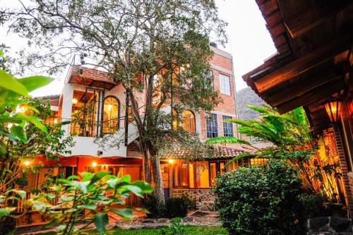 Casa Aurora Garden Retreat Hotel in Ajijic