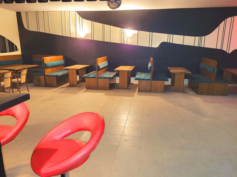 Bar/lounge