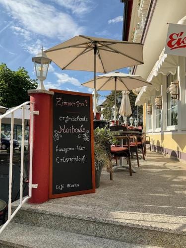 Cafe Backerei Pension Alcana Mirco Munch Hotel in Rhein-Hunsrück-Kreis