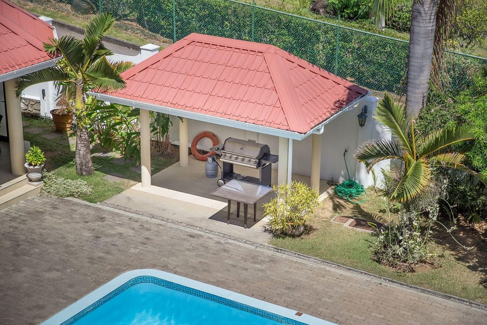 Marie-Laure Suites Apartment hotel in Africa