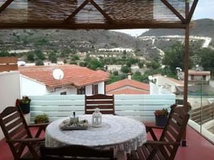 Charalambos Holiday Cottage Apartment hotel in Larnaca District