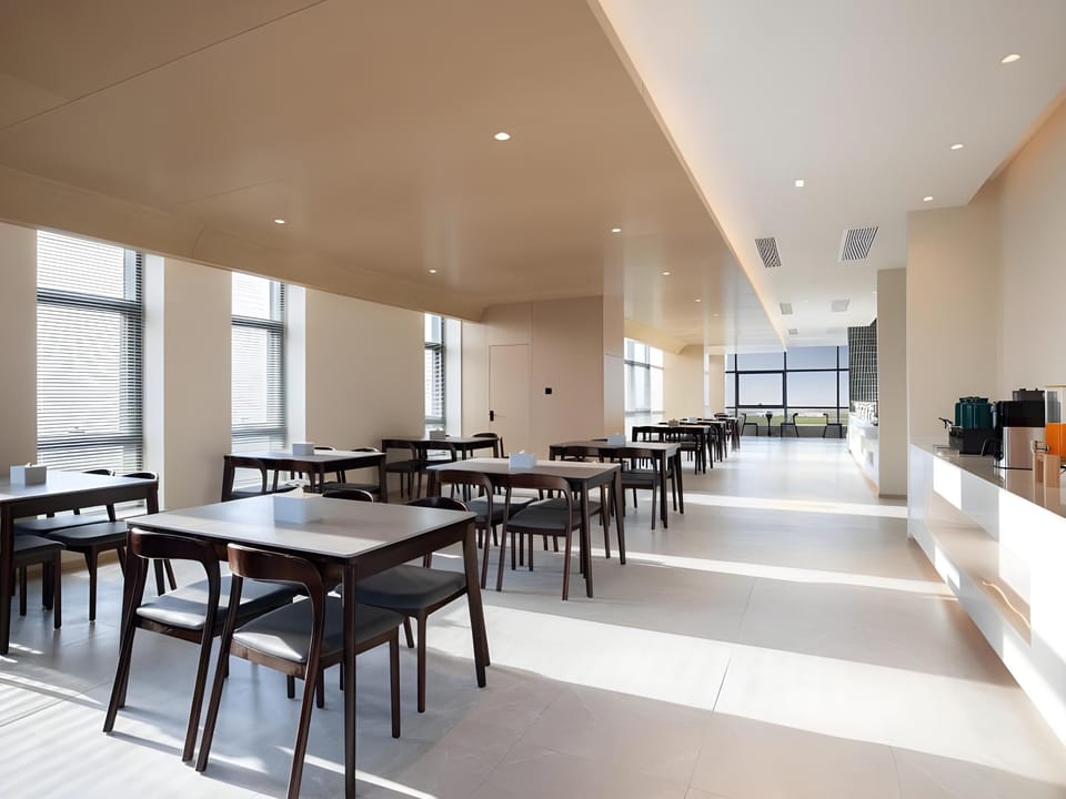 Deep Sleep Hotel Hangzhou Dajiang Donghai Dexin Bay Center Hotel in Hangzhou
