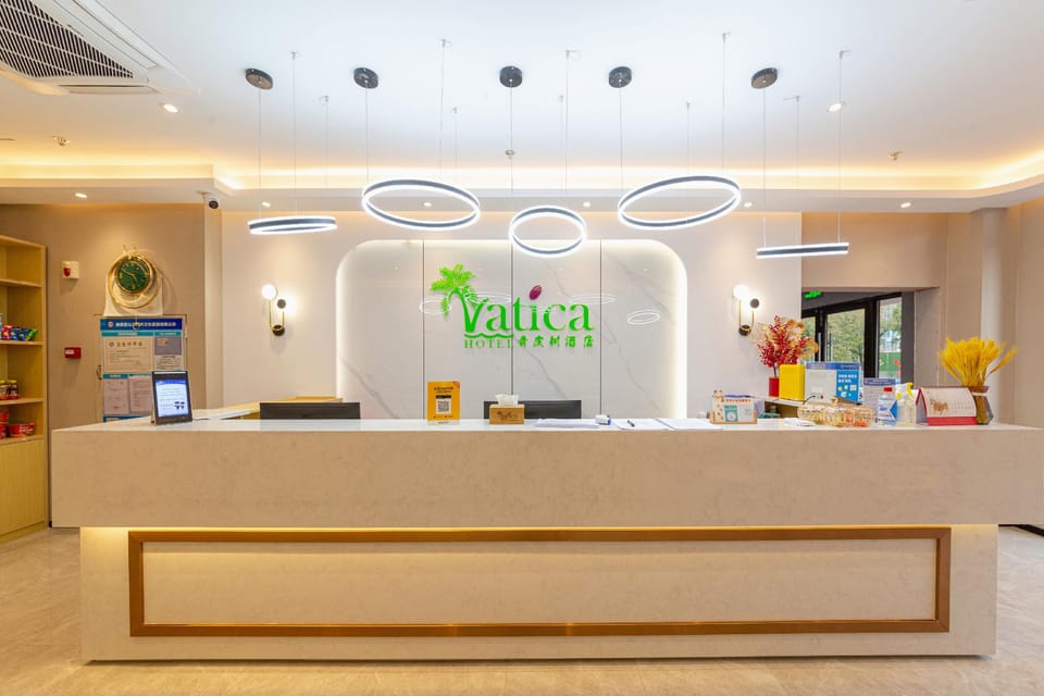 Vatica Hotel Wuxi Xinwu District Wangzhuang Road Powerlong Square Hotel in Suzhou