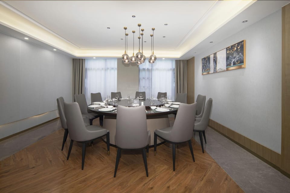 GreenTree Eastern Hotel Suzhou Si County Government Indoor Stadium Yulan Avenue Hotel in Jiangsu