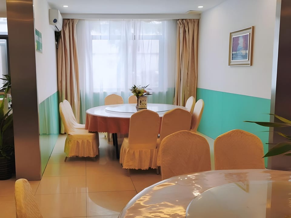GreenTree Inn Shanghai South Zhangyang Road West Changjiang Road Hotel in Shanghai