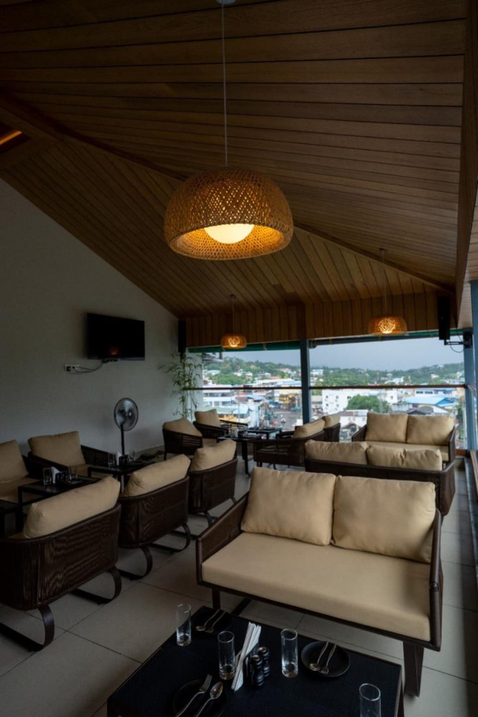 Bayleaf Inn Hotel in India