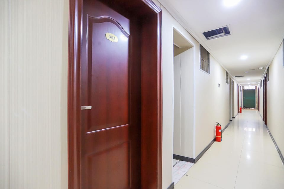 Hongyun Hostel Hotel in Wuhan