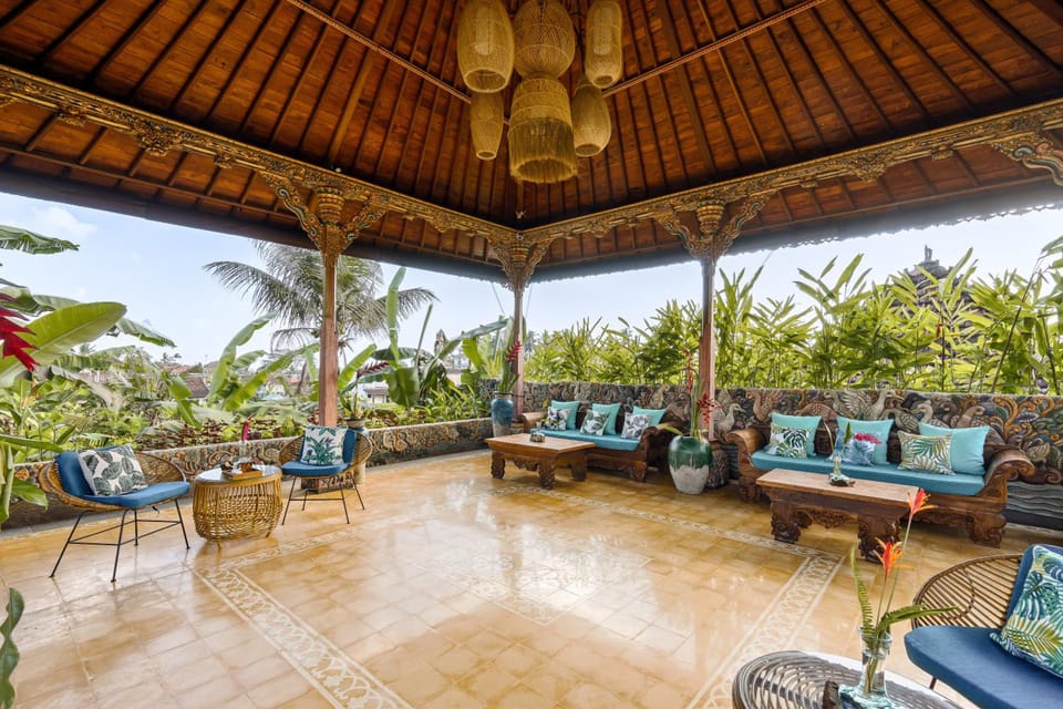 Airsania Ubud Antique Villas Hotel in Ubud