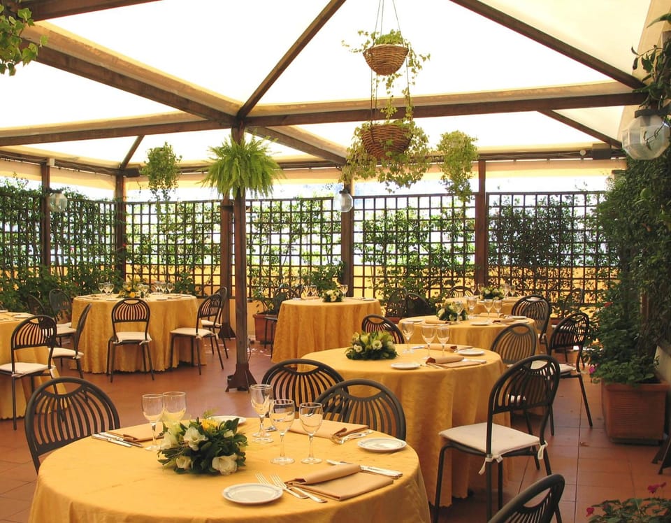 Pineta Palace Hotel Hotel in Rome