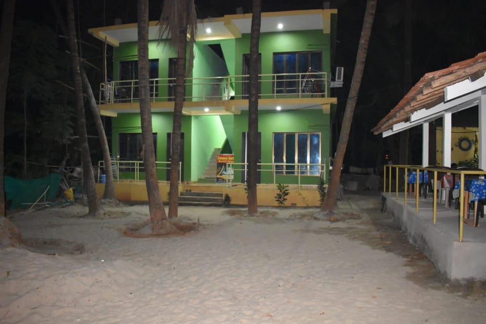 Coconut Garden Beach House Hotel in Maharashtra