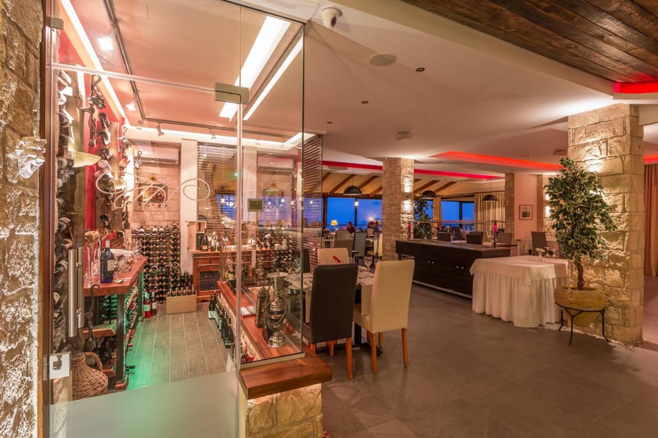 Hill View Hotel Apartments Apartment hotel in Pissouri
