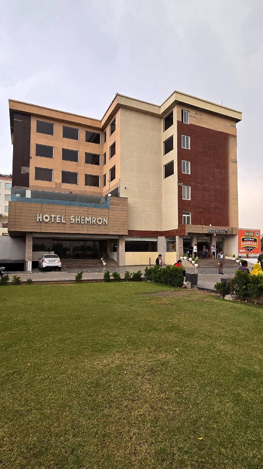 Hotel Shemron Hotel in Haryana