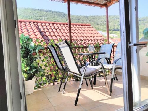 Apartments & Rooms As Hotel in Vis