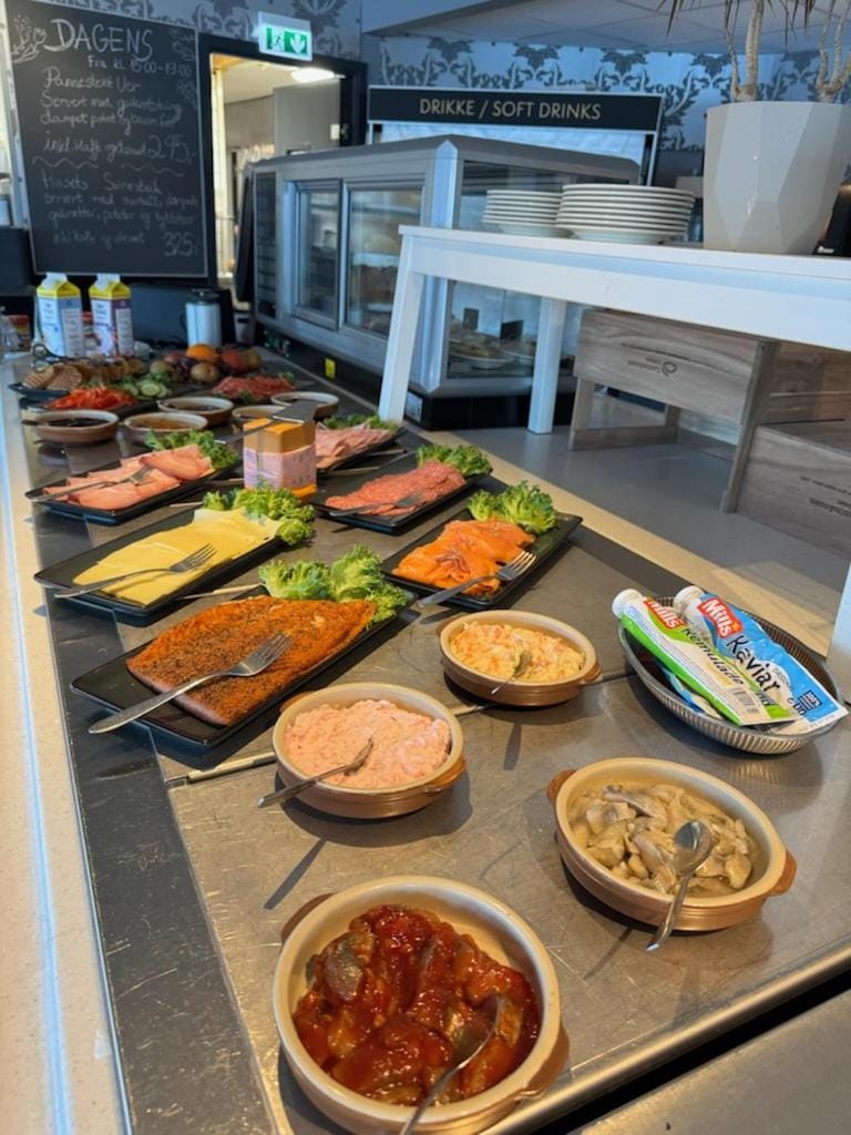 Tjeldsundbrua Hotel Hotel in Nordland, Norway