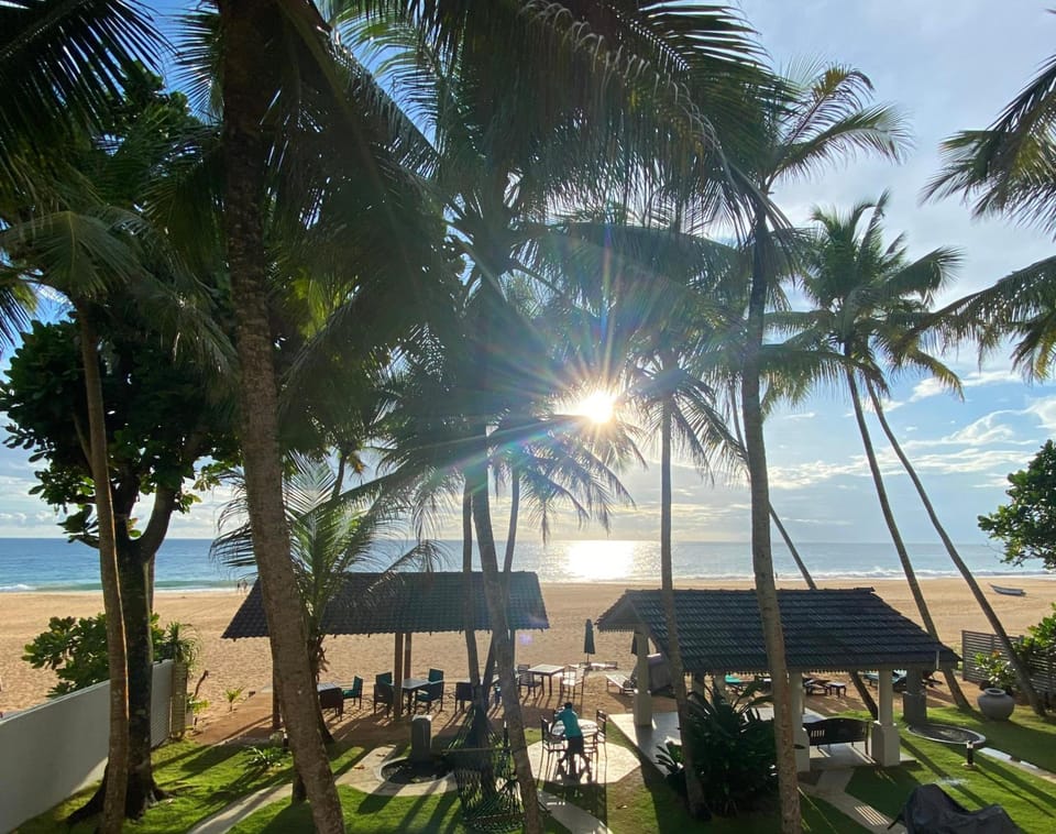 Suite Lanka Hotel in Hikkaduwa