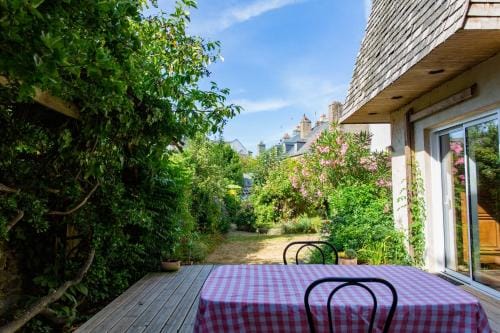 Le 74 Hotel in Brittany