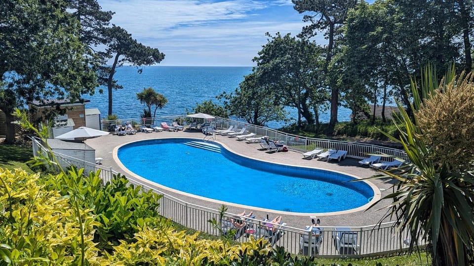 The Osborne Apartments Hotel in Torquay