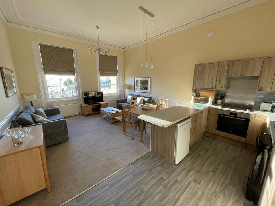 The Osborne Apartments Hotel in Torquay