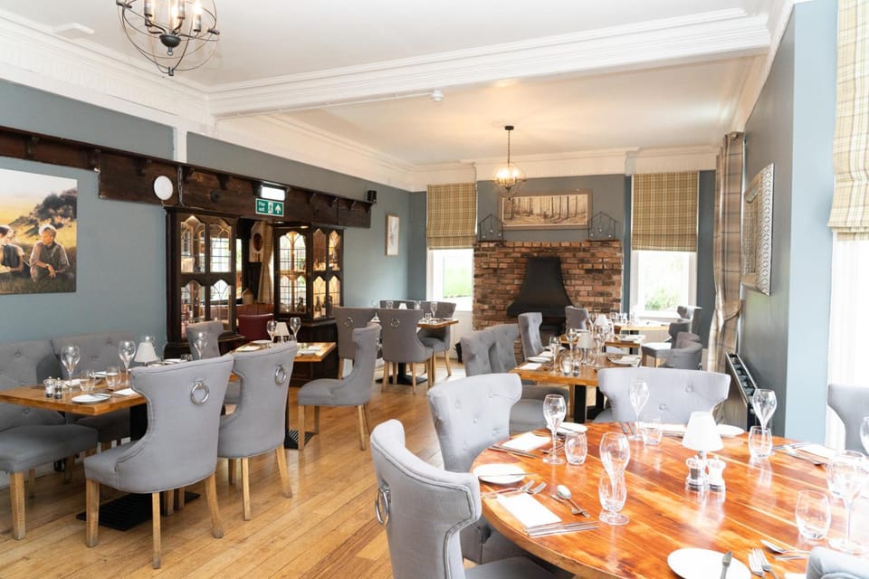 The Finch Hatton Arms Hotel in South Kesteven District
