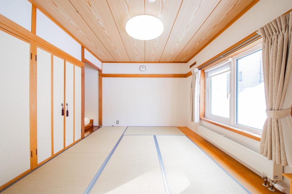 DOWNTOWNTOKO11 Hotel in Hokkaido Prefecture