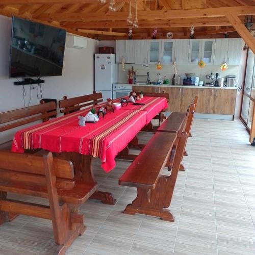 КРУШУНСКИ КЪТ ТЕЯ Hotel in Pleven Province, Bulgaria