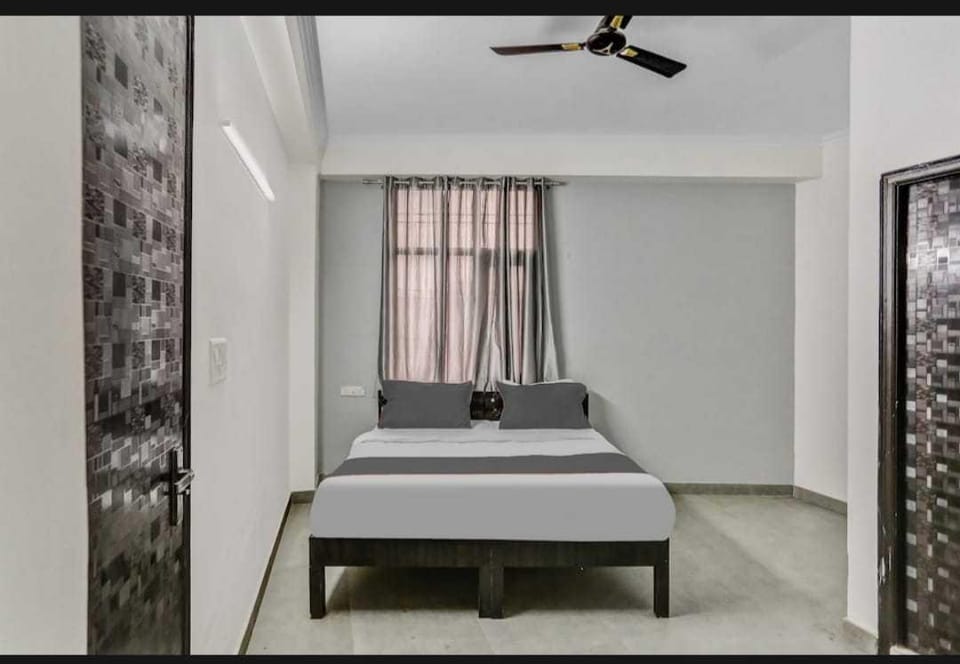 OYO Krishna Residency Near Okhla Bird Sanctuary Hotel in Noida