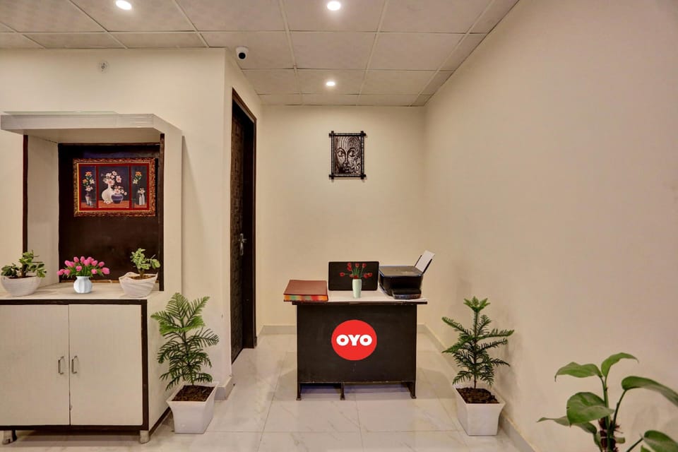Hotel O Luxury Inn Hotel in Uttar Pradesh