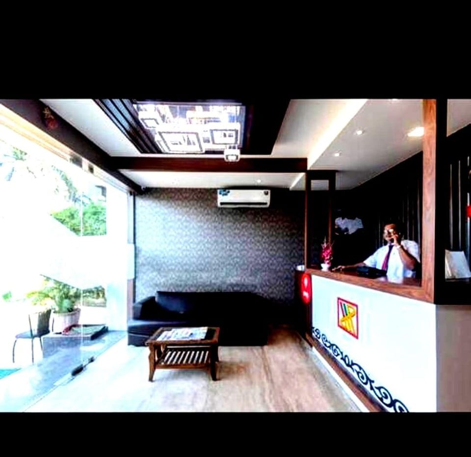 Hotel Solitaire Hotel in Maharashtra