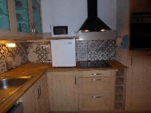 ux Balcons sur la Digue Chic T3 2-4p baby, hotel regime garage Hotel in Honfleur