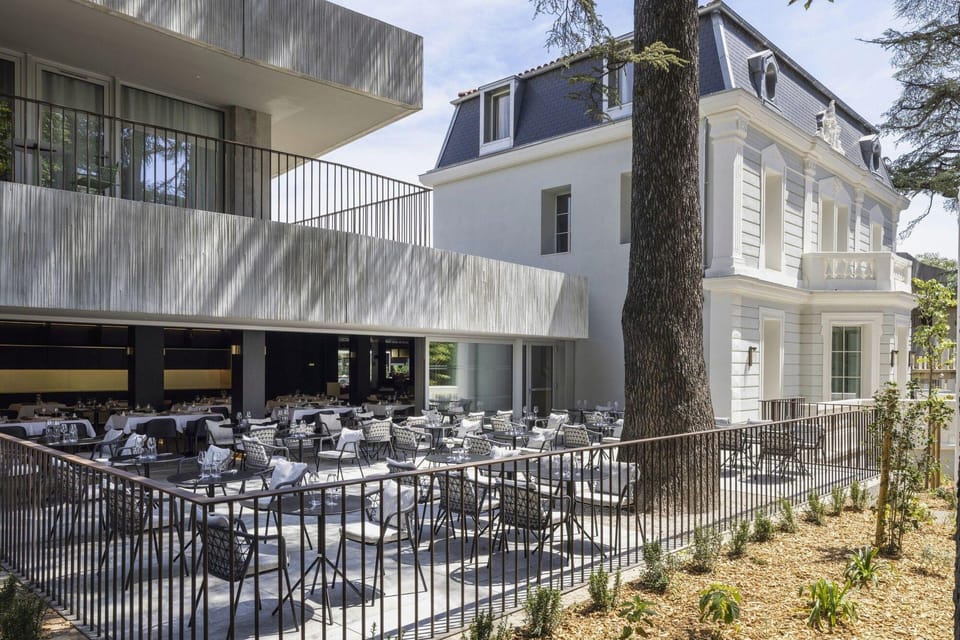 Hotel Spa Restaurant Villa Castellane Hotel in Gréoux-les-Bains