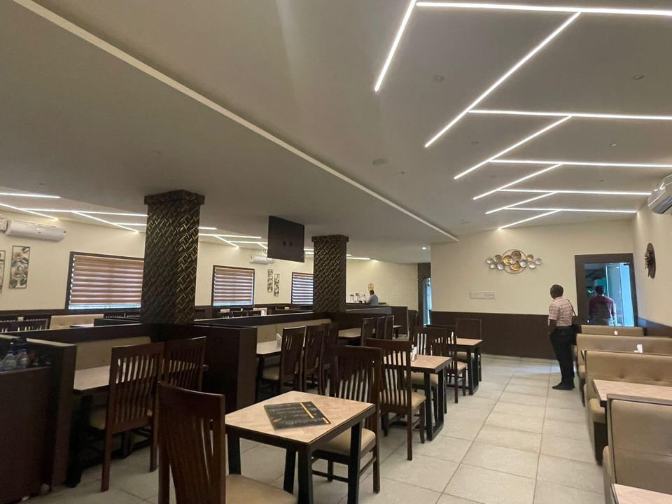 Happys Hotel Hotel in Bengaluru