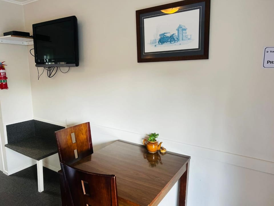 Monument Motor Lodge Papakura Motel in Waikato