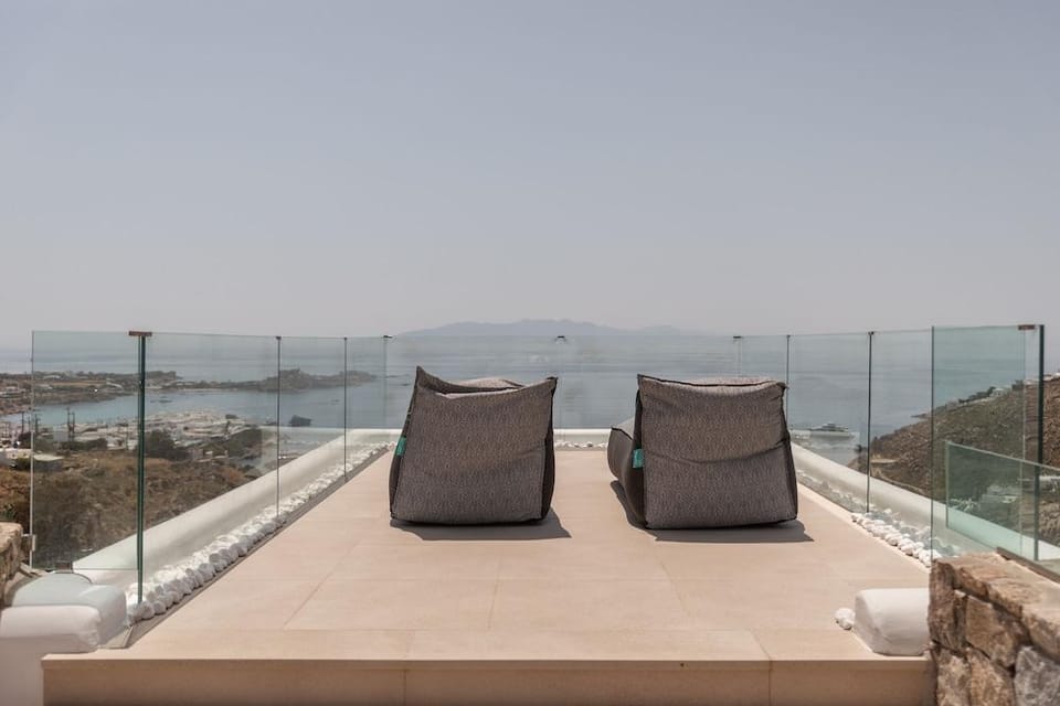 Calma Suites Mykonos Hotel in Decentralized Administration of the Aegean