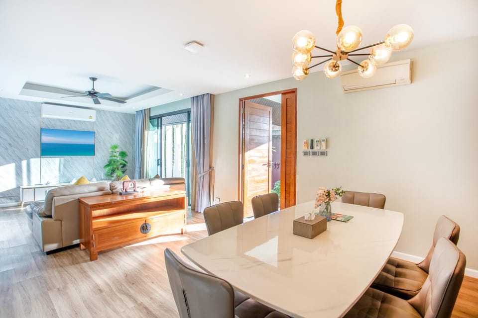 Separate living room