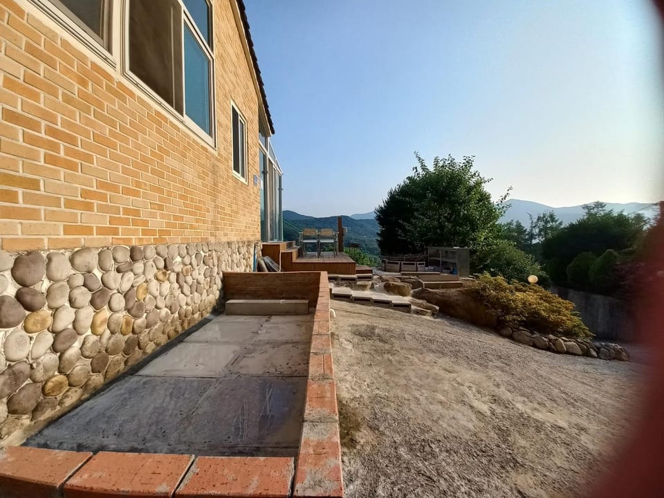 Yeongnam Alps House Hotel in South Korea