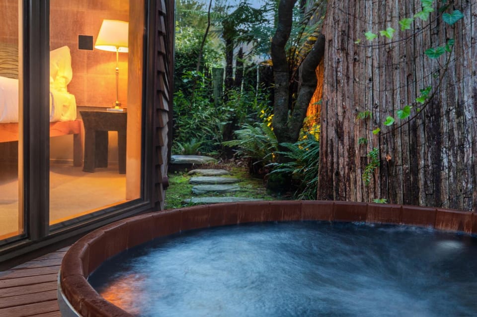 Hot tub