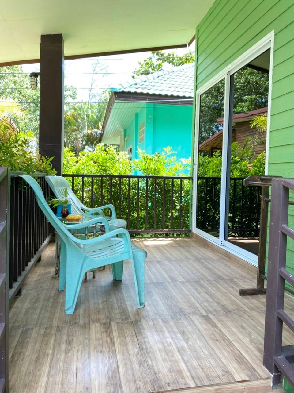 Coconut Lanta Resort @Klong Dow beach Hotel in Sala Dan