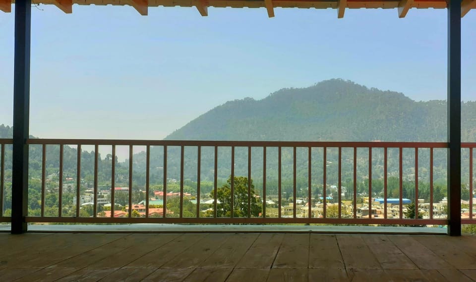 Anant Vilas Resort in Uttarakhand