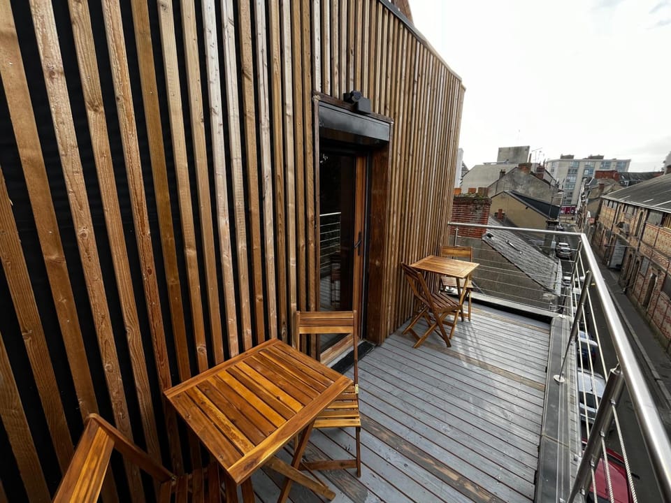 9Wagram Hôtel Boutique Hotel in Le Mans